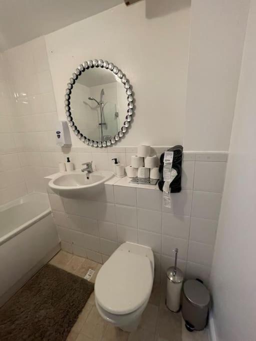 Flamingo Apartments Woolwich Free Parking And Wi-Fi London Bagian luar foto