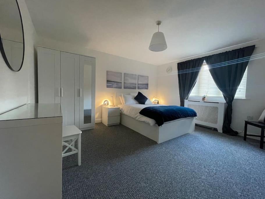Flamingo Apartments Woolwich Free Parking And Wi-Fi London Bagian luar foto
